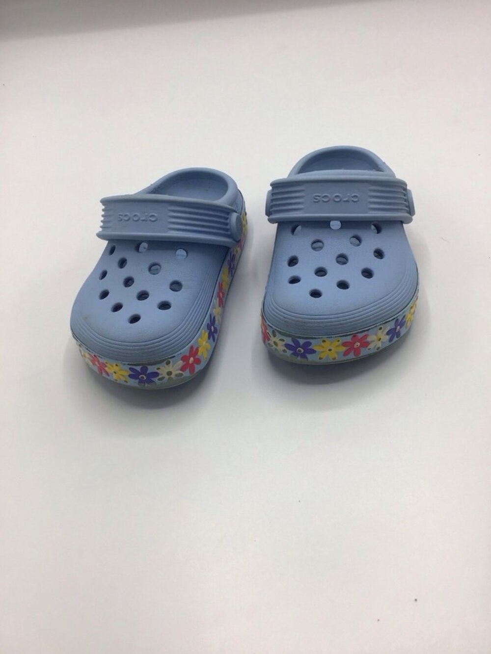 Crocs Off Court Daisy Floral Clog Girls BRAND NEW Kids Lt Blue size C3